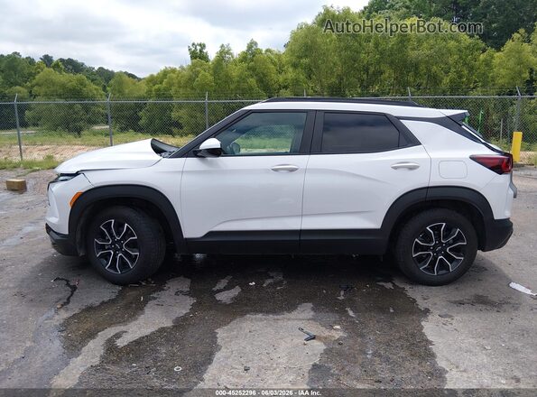 KL79MVSL7SB104568 2025 CHEVROLET TRAILBLAZER White Rear interior view