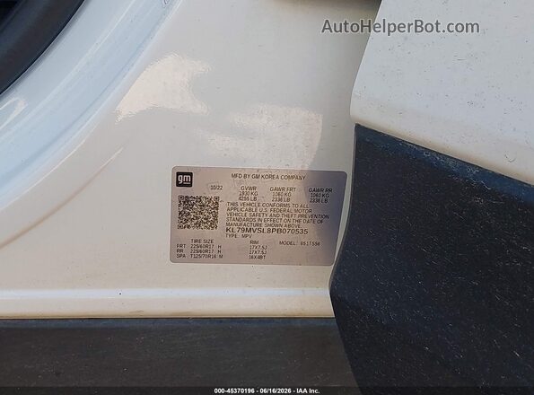 KL79MVSL8PB070535 2023 CHEVROLET TRAILBLAZER Белый Вид подкапотного пространства