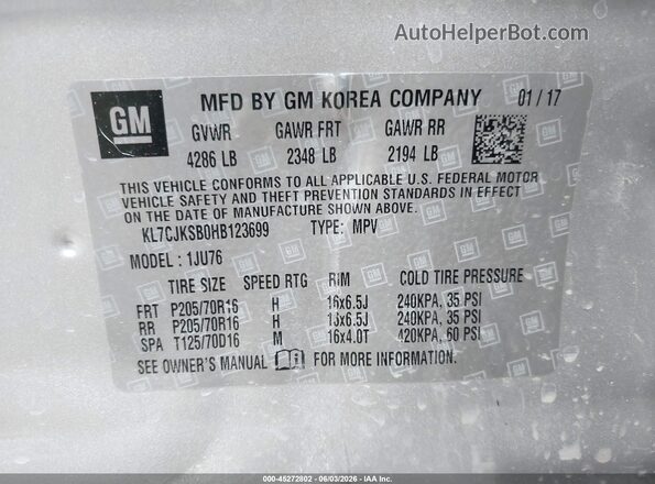 KL7CJKSB0HB123699 2017 CHEVROLET TRAX Silver ძრავის განყოფილების ხედი