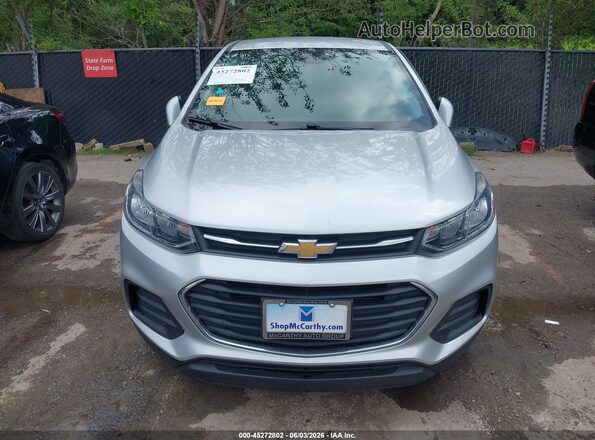 KL7CJKSB0HB123699 2017 CHEVROLET TRAX Silver ხელსაწყოთა პანელის ხედი