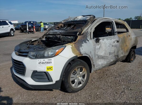 KL7CJKSB0HB146500 2017 CHEVROLET TRAX White წინა მარცხენა ხედი სამი მეოთხედიდან