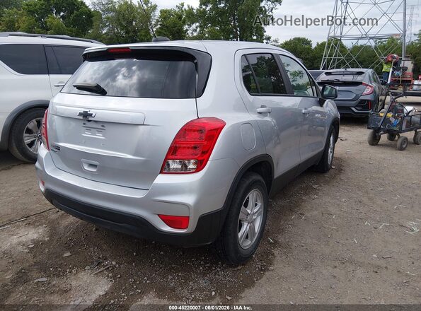 KL7CJKSB0LB024695 2020 CHEVROLET TRAX Silver Tył prawy