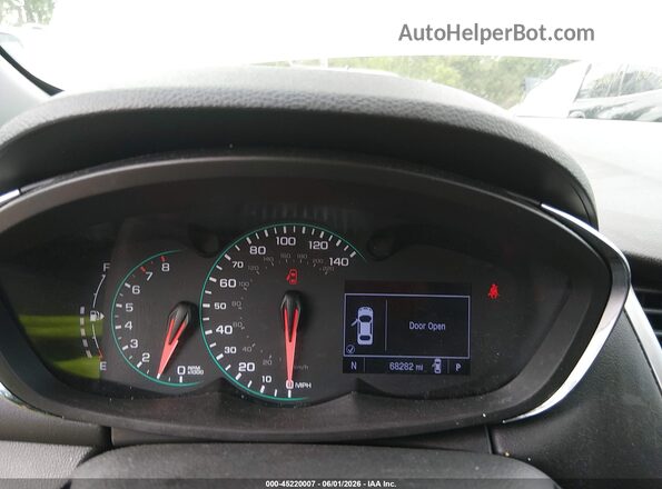 KL7CJKSB0LB024695 2020 CHEVROLET TRAX Silver Widok tylnych siedzeń