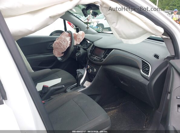 KL7CJKSB2MB301672 2021 CHEVROLET TRAX White Vista interior delantera