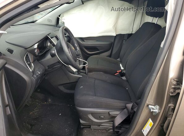 KL7CJKSB3LB336879 2020 CHEVROLET TRAX Коричневый Вид салона спереди
