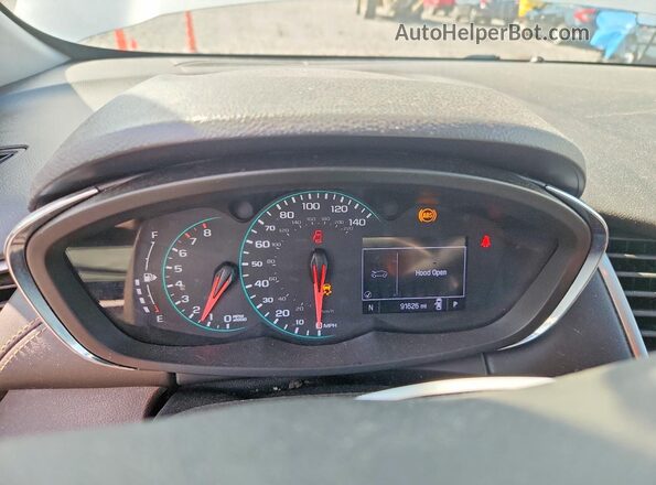 KL7CJKSB4JB721686 2018 CHEVROLET TRAX White Vista del cuadro de instrumentos