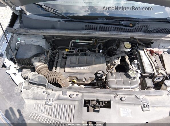 KL7CJKSB4LB037742 2020 CHEVROLET TRAX Silver Widok z tyłu