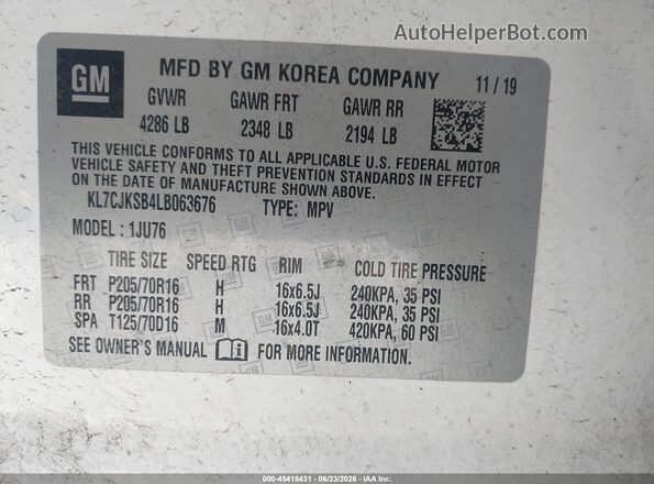 KL7CJKSB4LB063676 2020 CHEVROLET TRAX White Engine compartment view