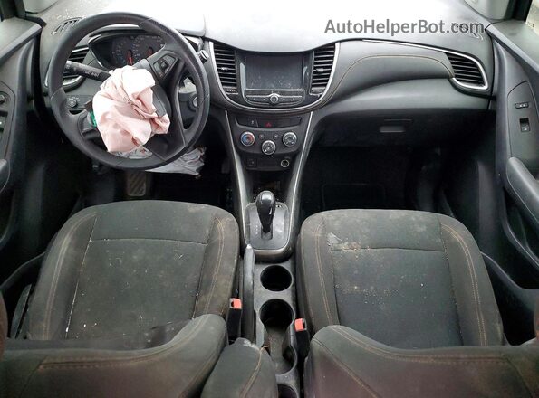 KL7CJKSB7HB174357 2017 CHEVROLET TRAX Silver წინა პანელის ხედი