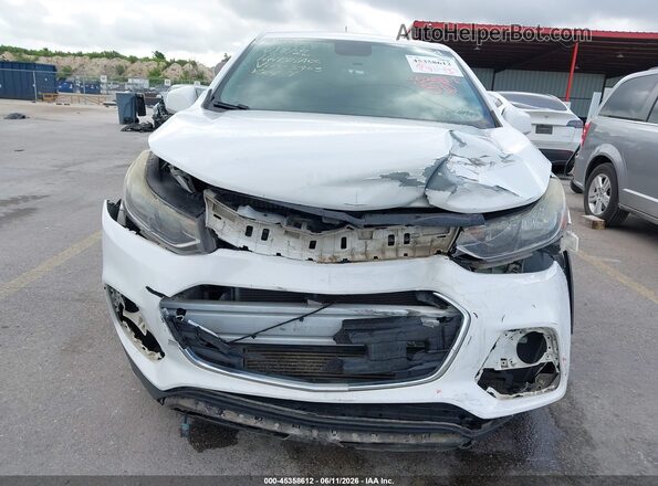 KL7CJKSB8HB053403 2017 CHEVROLET TRAX White Vista frontal