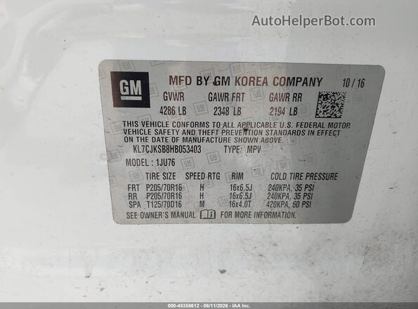 KL7CJKSB8HB053403 2017 CHEVROLET TRAX White Vista del compartimento del motor