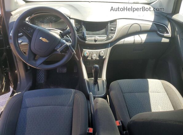 KL7CJKSB8LB041003 2020 CHEVROLET TRAX Black Widok deski rozdzielczej