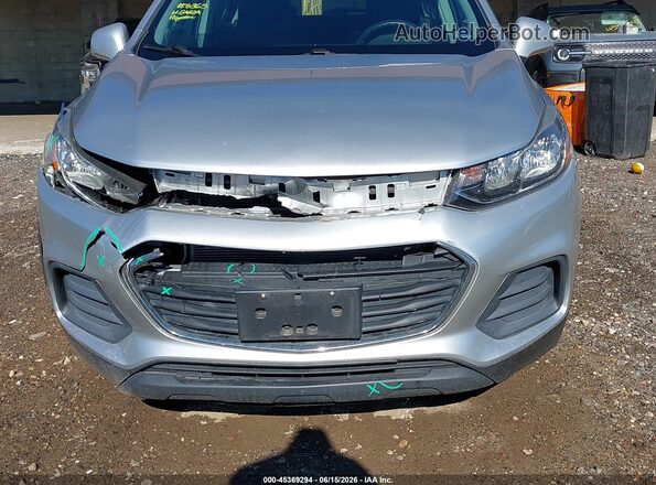 KL7CJKSB9HB148911 2017 CHEVROLET TRAX Серый Вид спереди