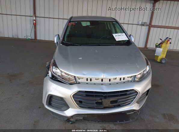 KL7CJKSBXJB720686 2018 CHEVROLET TRAX Silver 