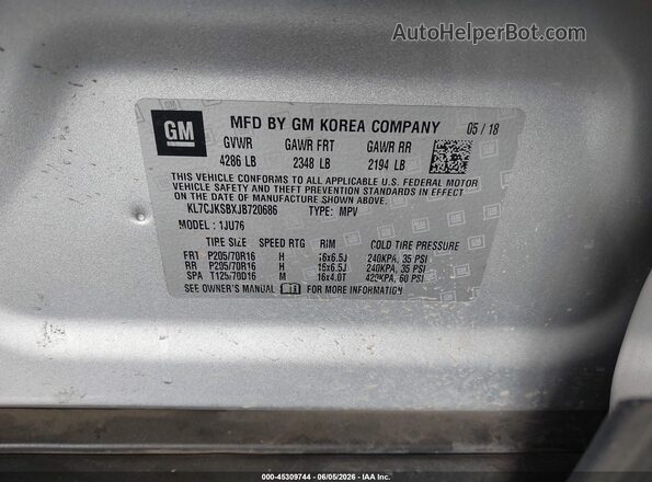 KL7CJKSBXJB720686 2018 CHEVROLET TRAX Silver 