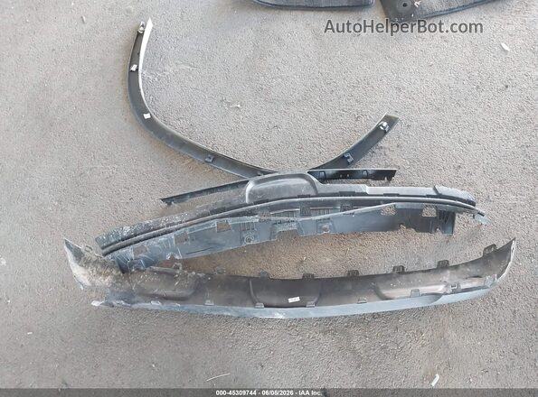 KL7CJKSBXJB720686 2018 CHEVROLET TRAX Silver 