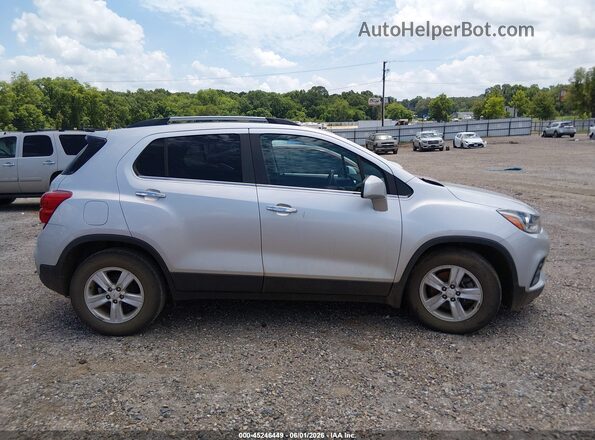 KL7CJLSB0KB888571 2019 CHEVROLET TRAX Silver Vista interior trasera