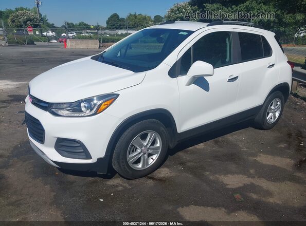 KL7CJLSB0KB958490 2019 CHEVROLET TRAX Белый Передняя левая четверть