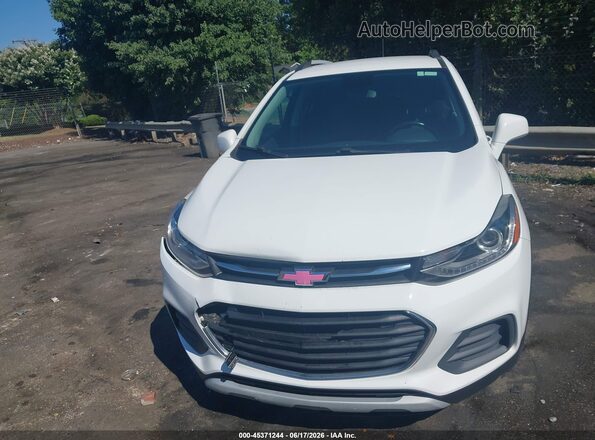 KL7CJLSB0KB958490 2019 CHEVROLET TRAX Белый Вид щитка приборов