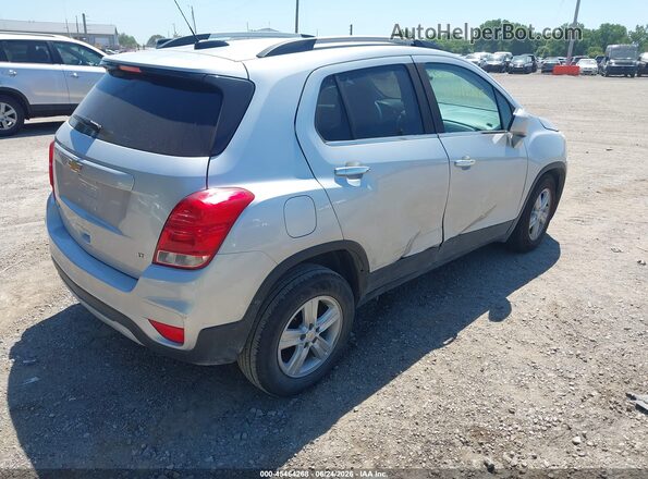 KL7CJLSB1HB133504 2017 CHEVROLET TRAX Серебряный Задняя правая четверть