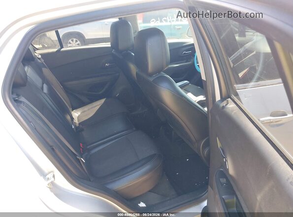 KL7CJLSB1HB133504 2017 CHEVROLET TRAX Серебряный Вид наклейки с VIN-кодом