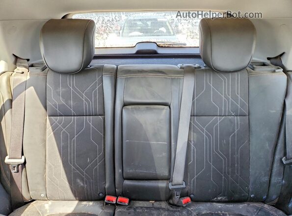 KL7CJLSB1MB310045 2021 CHEVROLET TRAX Silver Հետևի նստատեղերի տեսք