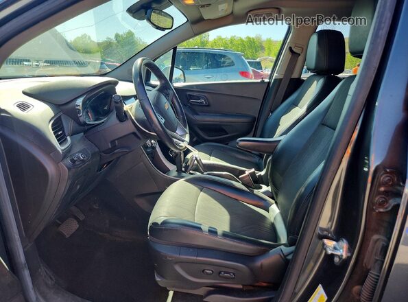 KL7CJLSB2HB222868 2017 CHEVROLET TRAX Gray 