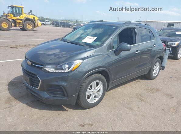 KL7CJLSB2JB675636 2018 CHEVROLET TRAX Gray წინა მარცხენა ხედი სამი მეოთხედიდან