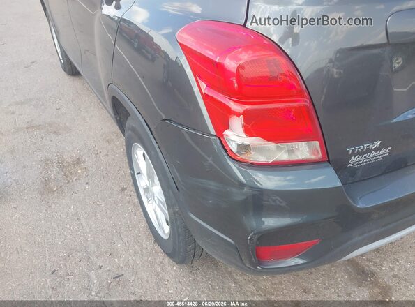 KL7CJLSB2JB675636 2018 CHEVROLET TRAX Gray წინა ხედი