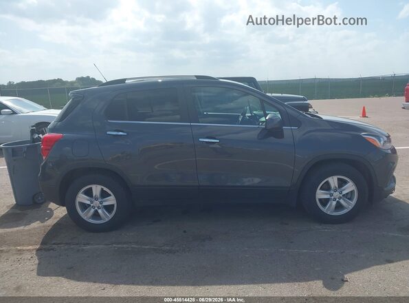 KL7CJLSB2JB675636 2018 CHEVROLET TRAX Gray უკანა სალონის ხედი