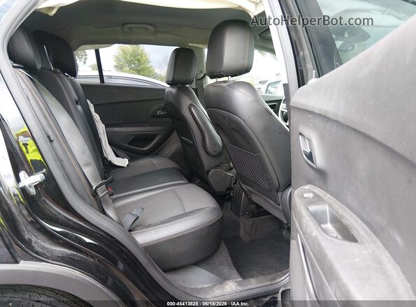 KL7CJLSB2LB027345 2020 CHEVROLET TRAX Black VIN sticker view