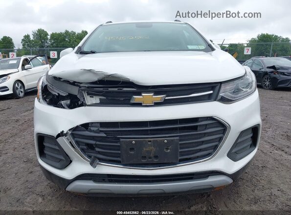KL7CJLSB2LB086296 2020 CHEVROLET TRAX White Front view