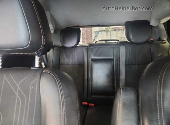 KL7CJLSB3LB019934 2020 CHEVROLET TRAX Черный Вид задних сидений