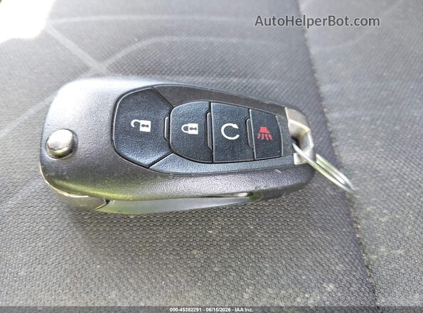 KL7CJLSB3MB330443 2021 CHEVROLET TRAX Silver Dashboard view