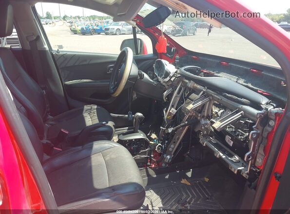 KL7CJLSB4LB336380 2020 CHEVROLET TRAX Красный Вид салона спереди
