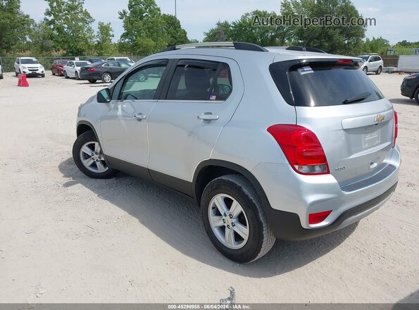 KL7CJLSB6JB586541 2018 CHEVROLET TRAX Silver უკანა მარცხენა