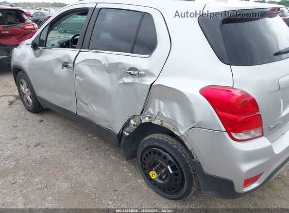 KL7CJLSB6JB676868 2018 CHEVROLET TRAX Silver 