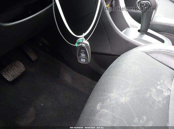 KL7CJLSB6JB676868 2018 CHEVROLET TRAX Silver 