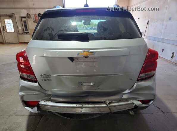 KL7CJLSB7KB776415 2019 CHEVROLET TRAX Silver Widok z tyłu