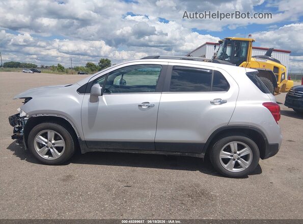KL7CJLSB7KB917225 2019 CHEVROLET TRAX Silver Vista interior de 360 grados