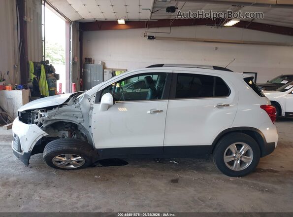 KL7CJLSB8JB705643 2018 CHEVROLET TRAX White Vista interior de 360 grados
