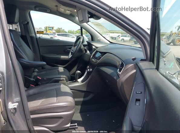 KL7CJLSB8KB864535 2019 CHEVROLET TRAX Silver Սալոնի դիմացի տեսք