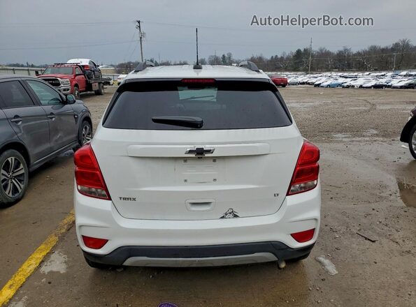 KL7CJLSB9KB820169 2019 CHEVROLET TRAX White Rear view