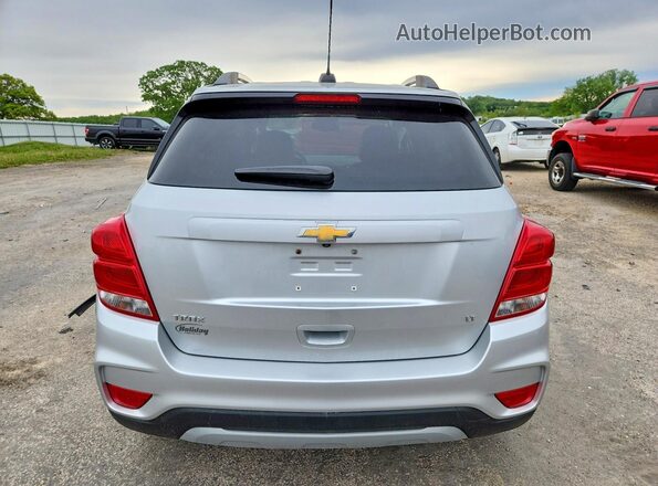 KL7CJLSB9KB850496 2019 CHEVROLET TRAX Silver Rear view