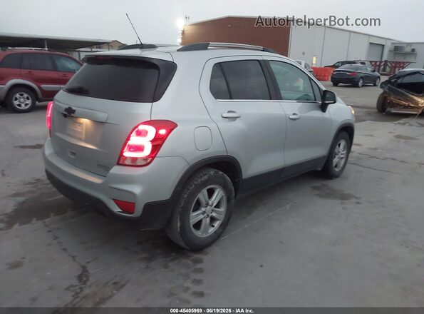 KL7CJLSB9LB324953 2020 CHEVROLET TRAX Silver უკანა მარჯვენა