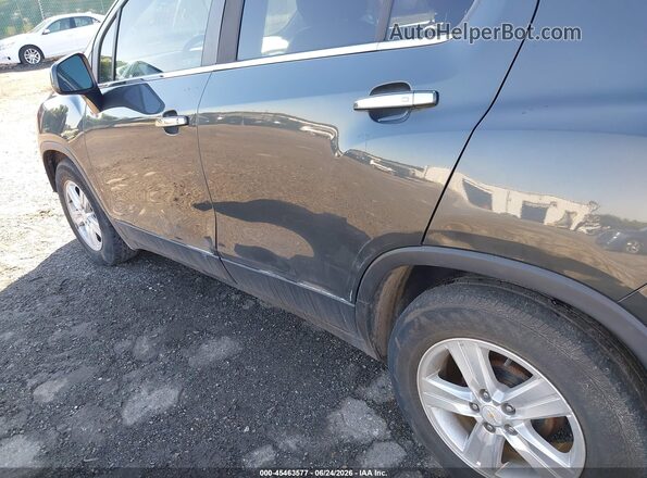 KL7CJLSBXJB565465 2018 CHEVROLET TRAX Gray 