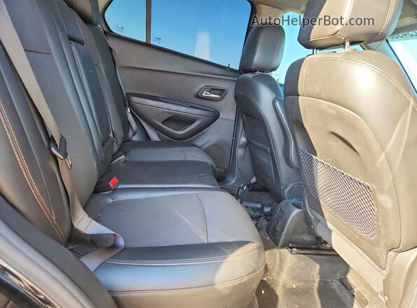 KL7CJLSBXKB860051 2019 CHEVROLET TRAX Black Vista interior trasera