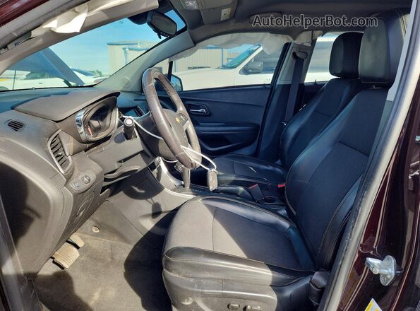 KL7CJLSM7MB369926 2021 CHEVROLET TRAX Brown Սալոնի դիմացի տեսք