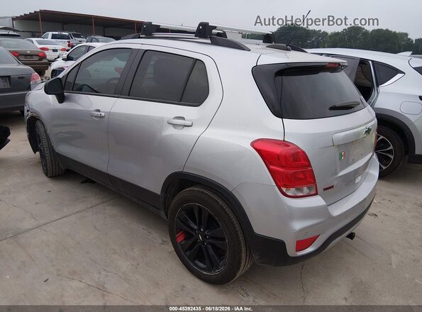 KL7CJLSM8NB509130 2022 CHEVROLET TRAX Серебряный Задняя левая четверть