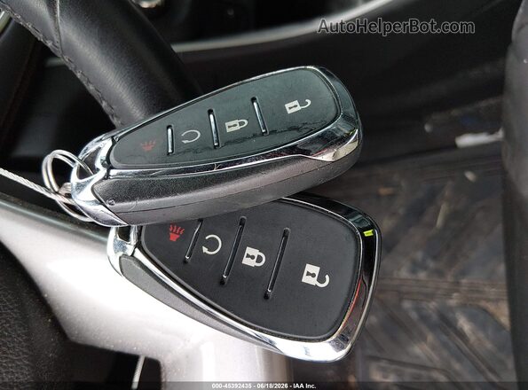 KL7CJLSM8NB509130 2022 CHEVROLET TRAX Серебряный Вид панели приборов